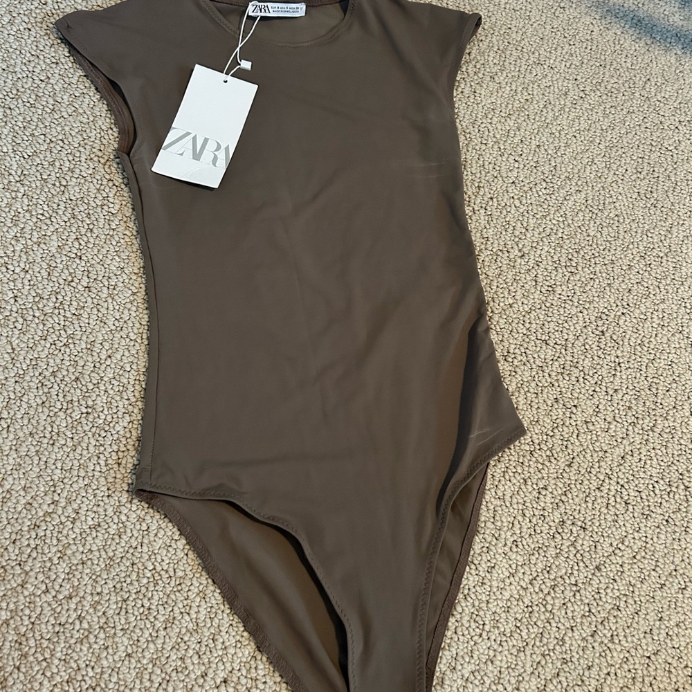 Sleeveless Brown bodysuit